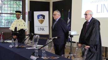Galleria foto 'Università degli Studi Link, il generale Graziano apre l’anno accademico 2022-23' - foto 1