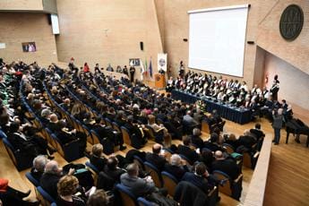 Galleria foto 'Università, rettore Brunese: “Sfida ateneo Molise è attrarre giovani Sud”' - foto 1