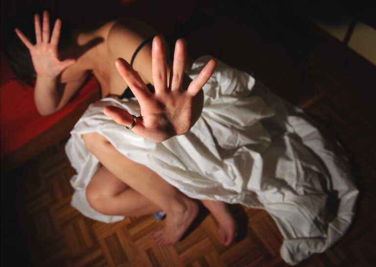 Violenza sessuale sulla figlia: condannato 49enne a Taranto