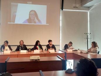 Galleria foto 'Violenza sulle donne, a Rivoli la dodicesima tappa di “Innamòrati di Te”' - foto 1