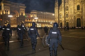 Galleria foto 'Violenze Capodanno a Milano, al via processo: vittima chiede 100mila euro' - foto 1