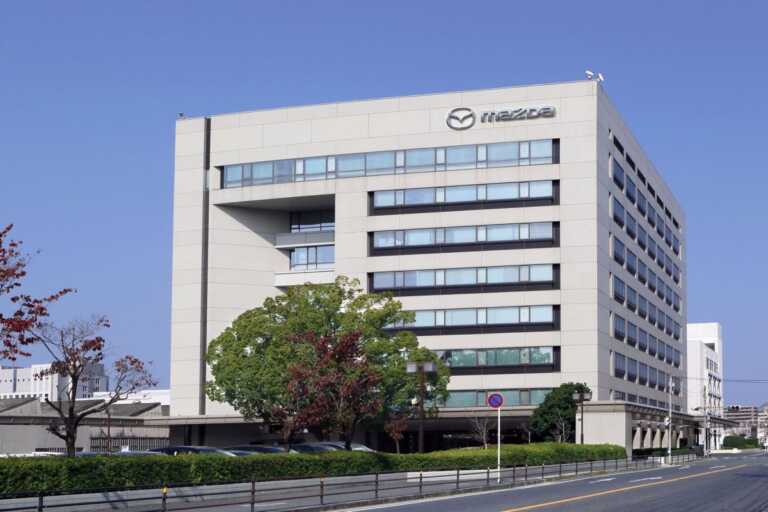 Profitti positivi per Mazda nella prima metà dell’anno fiscale