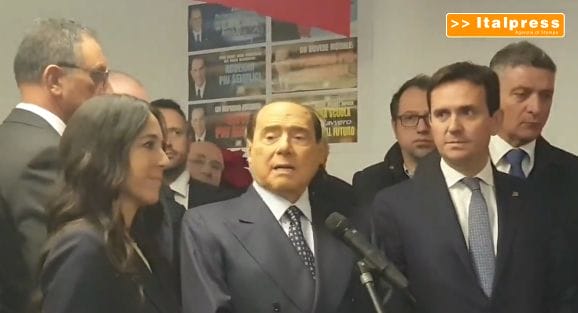 Galleria foto 'Berlusconi “Ripartiamo da Milano per riconquistare l’Italia”' - foto 1
