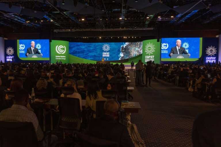 Galleria foto 'Cop 27, Approvato documento finale, riscaldamento resti entro 1,5°' - foto 1