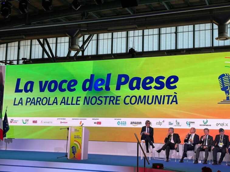 Galleria foto 'Indagine EY-SWG, Comuni decisivi per rendere le città più smart' - foto 1