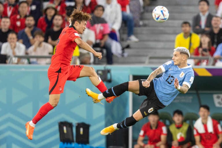Galleria foto 'Ritmi alti ed equilibrio, ma nessun gol in Uruguay-Corea del Sud' - foto 1
