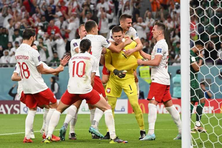 Galleria foto 'La Polonia batte l’Arabia Saudita 2-0 con super Szczesny' - foto 1