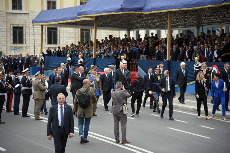 4 novembre, Mattarella a Bari: «Celebriamo un momento importante e imprescindibile» – FOTO e VIDEO