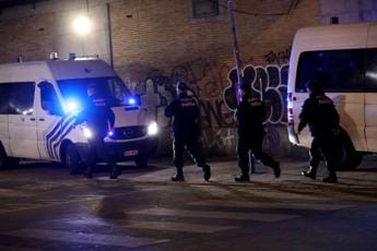 Galleria foto 'Agente ucciso a Bruxelles, killer aveva annunciato attacco a polizia' - foto 1
