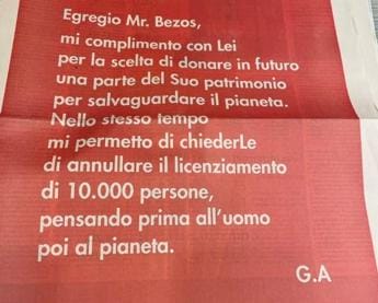 Galleria foto 'Amazon, un inserzionista a Bezos: “Prima l’uomo e poi il pianeta”' - foto 1