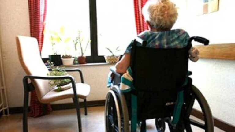 Bari, è l’unica paziente nel rione: niente visita domiciliare per la signora Anna