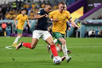 Galleria foto 'Ascolti tv, Qatar 2022 davanti a tutti: a Francia-Australia il 24,8% di share' - foto 1