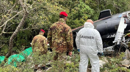 Elicottero caduto nel Gargano, un testimone lo ha visto volare basso