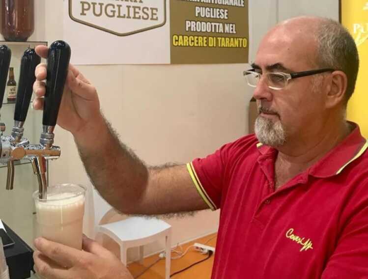 Birra artigianale made in carcere. Gli ingredienti? Pane, cozze e pepe rosa