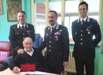 Galleria foto 'Brescia, carabiniere in congedo compie 101 anni: l’Arma lo omaggia' - foto 1