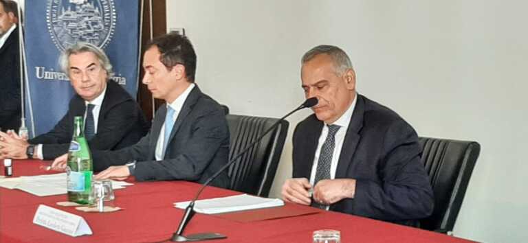 Il capo della Polizia a Foggia: «Quadro complesso, teniamo alta l’attenzione»