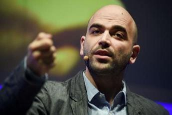Galleria foto 'Chiamò Meloni ‘bastarda’, al via a Roma processo per Saviano' - foto 1