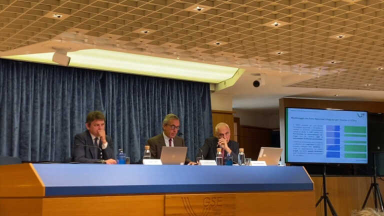 Galleria foto 'Consumi di gas a picco, Gse “Fondamentale avere dati aggiornati”' - foto 1