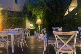 Galleria foto 'Contributi per ristoranti e piscine, come e quando richiederli' - foto 1