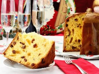 Galleria foto 'Covid e Natale 2022, Gismondo: “Sarà come pre-pandemia, ce lo meritiamo”' - foto 1