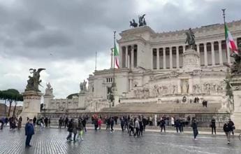 Galleria foto 'Covid oggi Lazio, 1.631 casi e 5 morti: a Roma 1.051 contagi' - foto 1