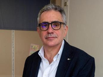 Galleria foto 'Covid, Pregliasco: “Aumento casi durerà oltre dicembre”' - foto 1