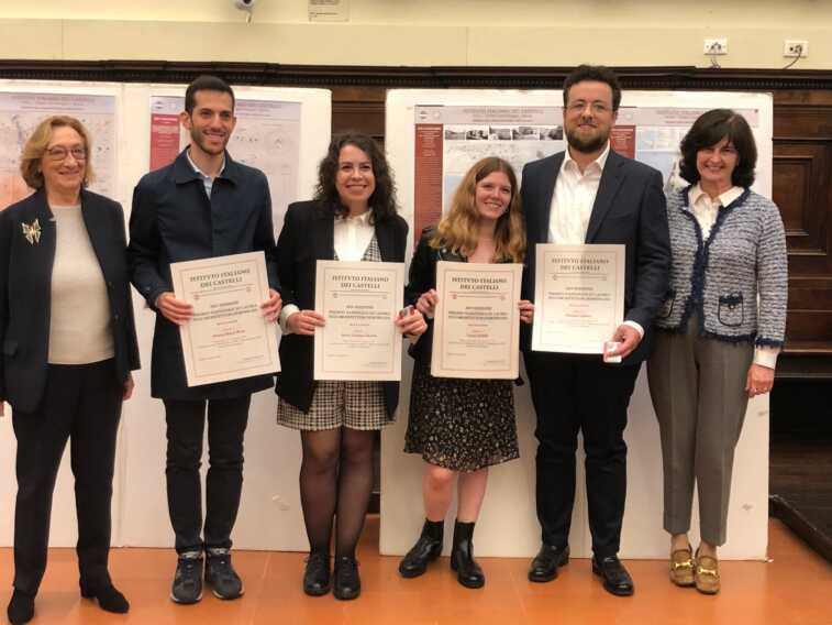 Galleria foto 'La tesi sul restauro del castello aragonese di Taranto premiata a Parma' - foto 1