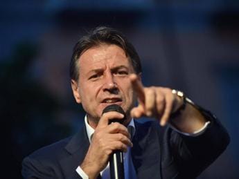 Galleria foto 'Decreto rave, Conte: “Meloni ci risparmi prediche, norma va fermata subito”' - foto 1