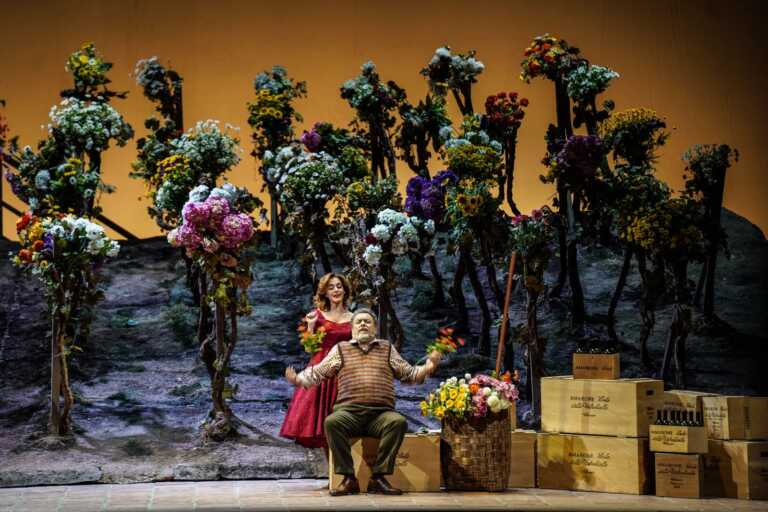 Galleria foto 'Al Petruzzelli debutta “Don Pasquale”: alla regia Antonio Albanese' - foto 1