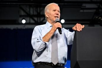 Galleria foto 'Elezioni midterm Usa 2022, Biden: “Voto chiave per futuro”' - foto 1