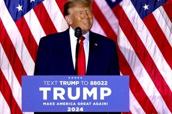Galleria foto 'Elezioni Usa 2024, Trump si candida e attacca Biden' - foto 1