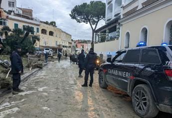 Galleria foto 'Frana Ischia, sindaco Forio: “Abusivismo non c’entra, manca cura territorio”' - foto 1