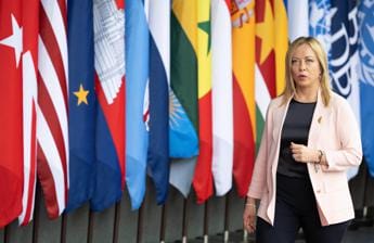 Galleria foto 'G20, Meloni vede Biden. Per ora nessun incontro con Macron' - foto 1