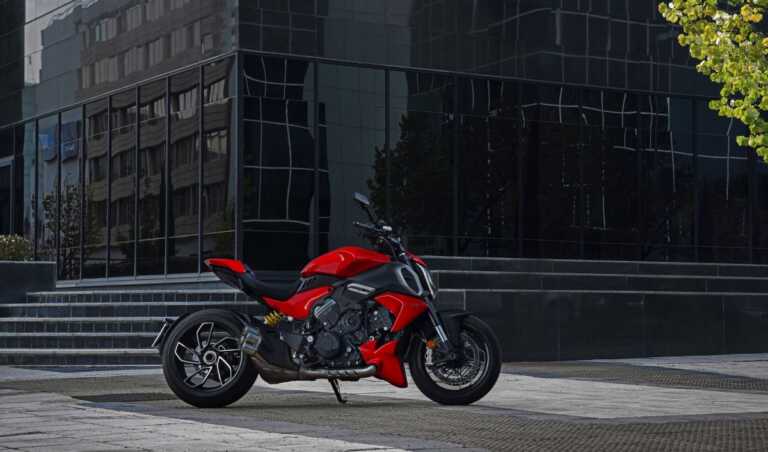 Il nuovo Ducati Diavel diventa V4