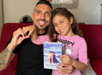 Galleria foto 'Il papà influencer Pollari: “I social con mia figlia mi hanno salvato vita”' - foto 1