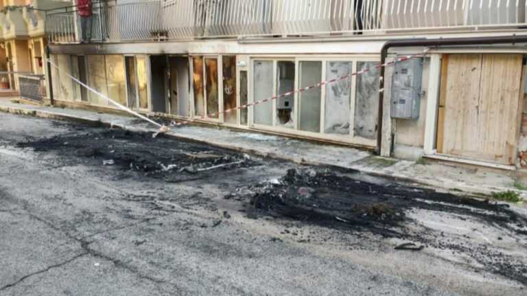 San Giovanni Rotondo, in fiamme l’auto dell’ispettore di Polizia locale: «Azione vile»