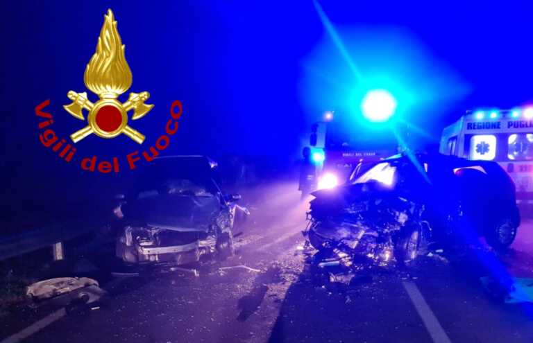 Galleria foto 'Scontro tra due auto sulla SS 275 in Salento: muore un 32enne, feriti altri due giovani' - foto 1
