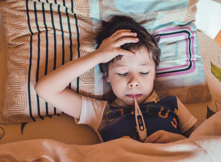 L’influenza è ancora lontana ma tra i più piccoli è già “epidemia”