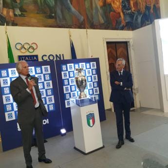 Galleria foto '‘La storia siamo noi’, mostra al Coni con i gioielli del Museo di Coverciano' - foto 1