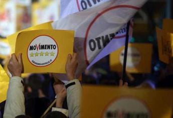 Galleria foto 'M5S, ipotesi ‘sconto’ 80% su restituzione assegno fine mandato' - foto 1