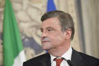 Galleria foto 'Manovra, Calenda: “Meloni va aiutata, chiediamo un incontro”' - foto 1