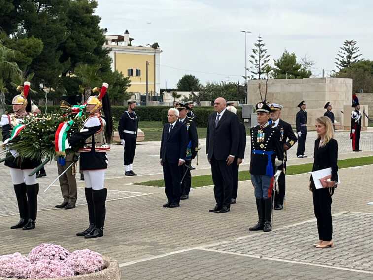 Il presidente della Repubblica celebra il 4 novembre a Bari