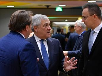 Galleria foto 'Migranti e Ong, Tajani: “Un conto è soccorso, un altro l’appuntamento in mare”' - foto 1