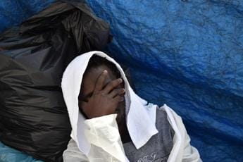 Galleria foto 'Migranti, Germania a Italia: “Presti velocemente soccorso a Humanity 1”' - foto 1