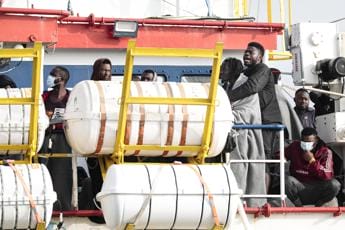 Galleria foto 'Migranti, sindaco Pozzallo: “Reazione Francia spropositata ma ora Italia isolata”' - foto 1