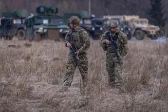 Galleria foto 'Missili caduti in Polonia, Varsavia mette esercito in stato allerta' - foto 1
