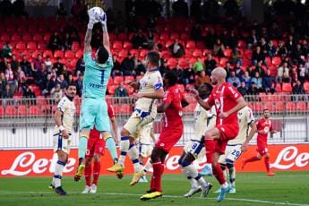 Galleria foto 'Monza-Verona 2-0, gol di Carlos Augusto e Colpani' - foto 1