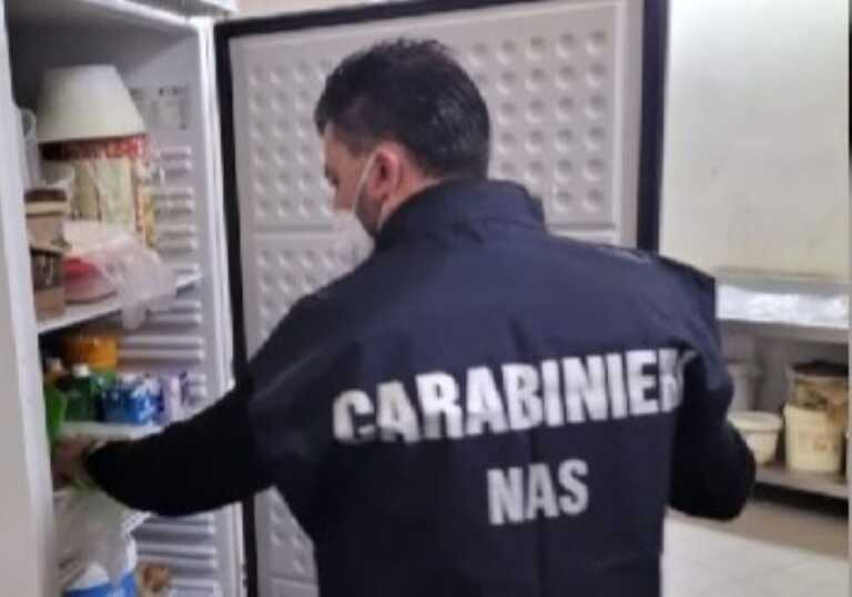 Potenza, carenze igienico-sanitarie in una pizzeria: attività sospesa