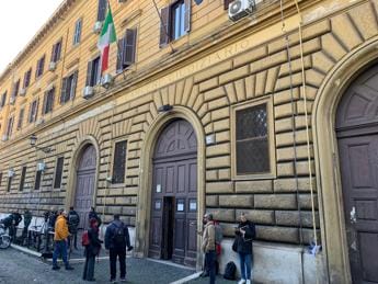Galleria foto 'Omicidi Roma, oggi interrogatorio convalida fermo per De Pau' - foto 1