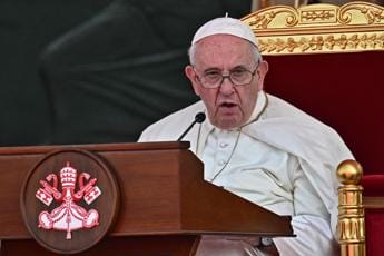 Galleria foto 'Papa in Bahrein: “Uomo religioso si oppone a guerra e riarmo”' - foto 1